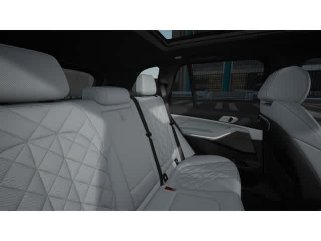 Used 2026 Tanzanite Blue II Metallic BMW sDrive40i image 12