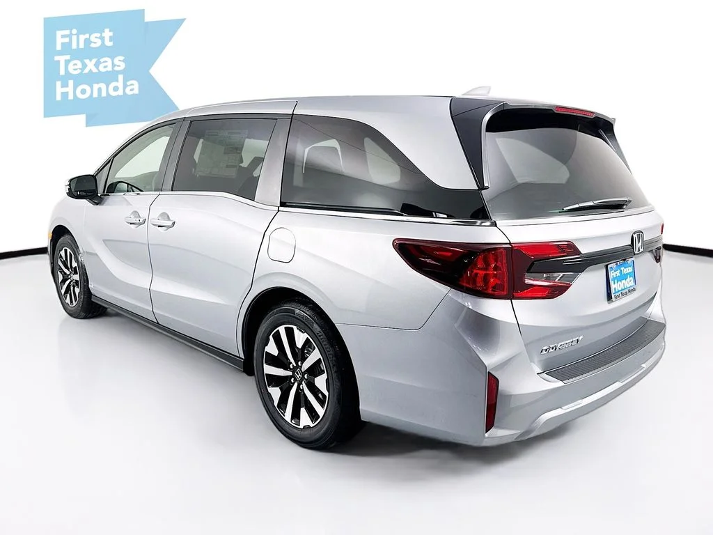New 2026 Solar Silver Metallic Honda EX-L image 6