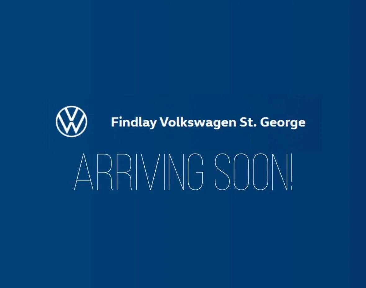 Used 2018 Blue Buick Essence image 1
