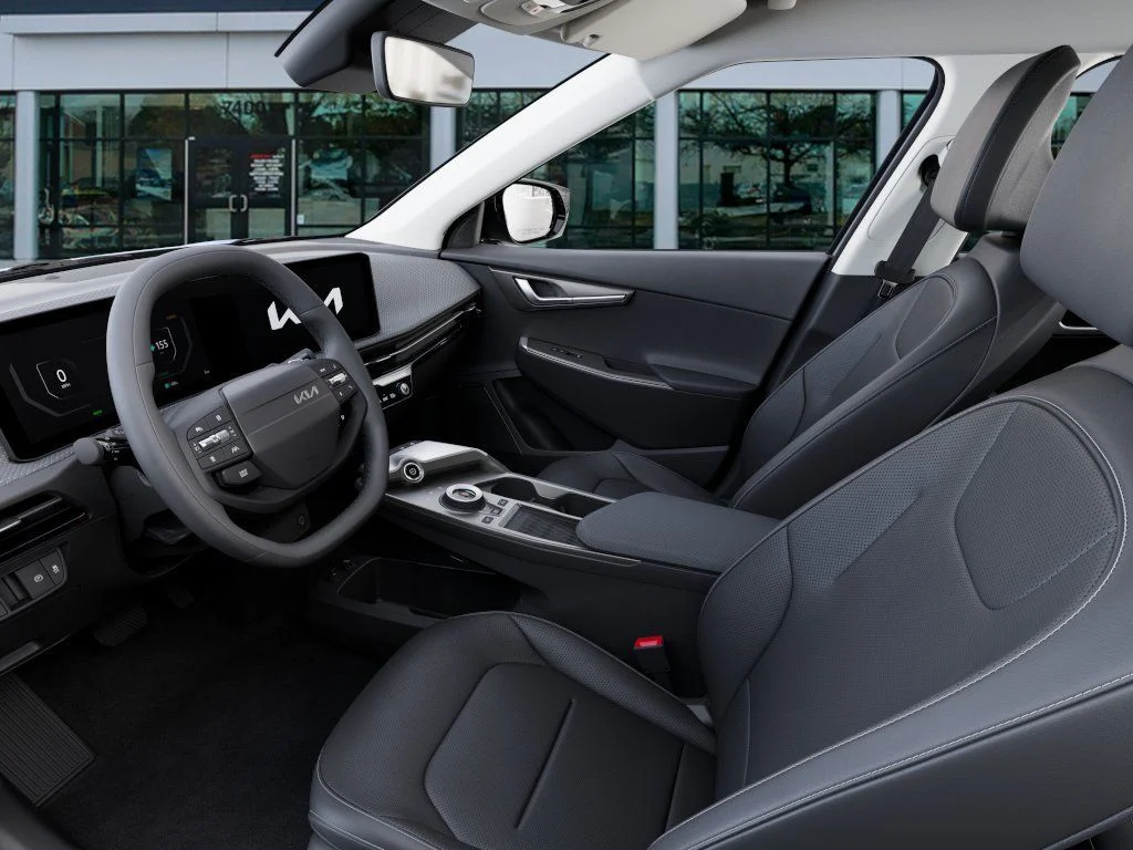 New 2026 White Kia Light image 17