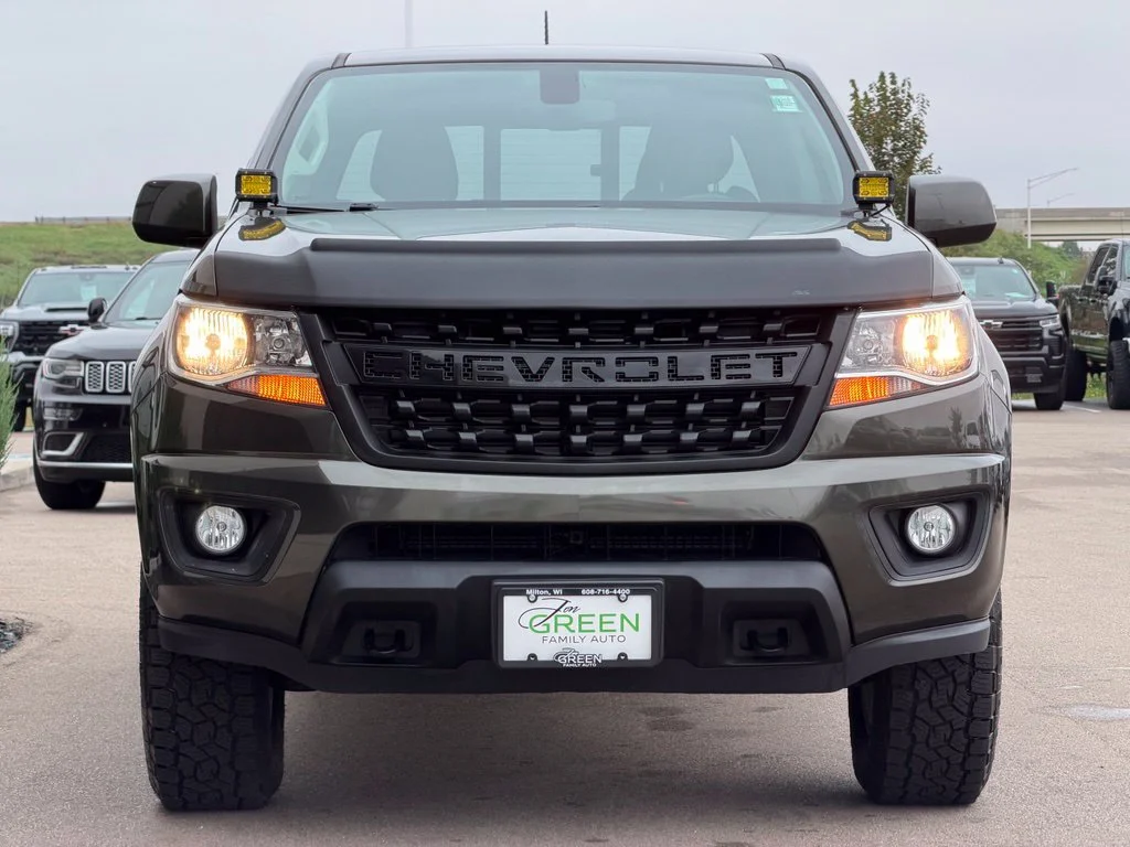 Used 2018 Green Chevrolet LT image 6