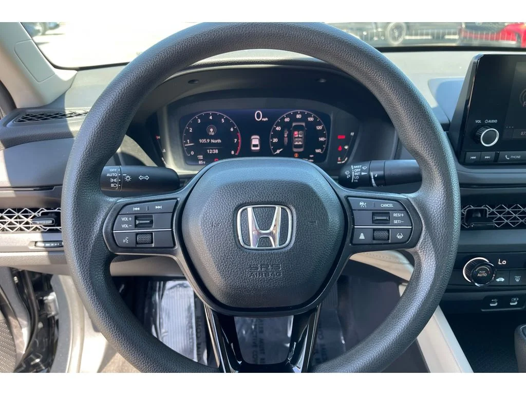 Used 2024 Meteorite Gray Metallic Honda LX image 32