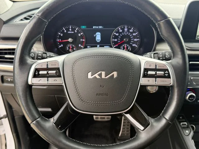 Used 2022 White Kia SX image 15