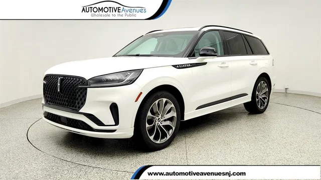 2025 Lincoln Aviator Premiere RWD w/ Jet Pkg & 21'' Wheels