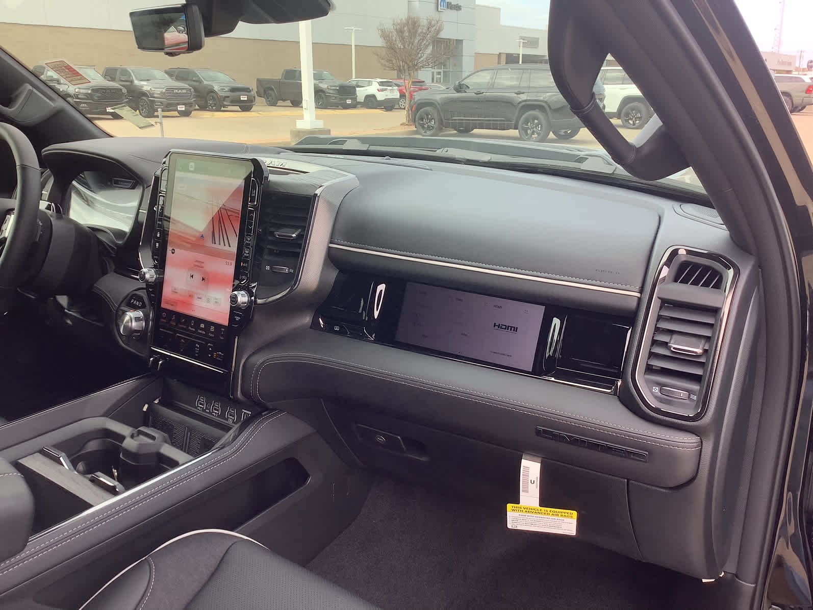 2026 RAM 1500 Limited - Photo 21