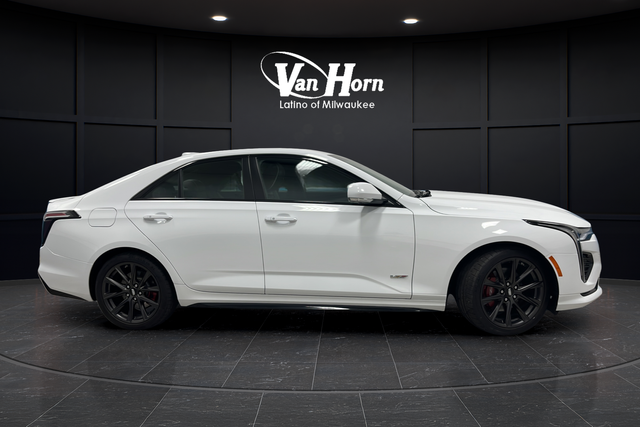 Used 2020 White Cadillac V-Series image 8