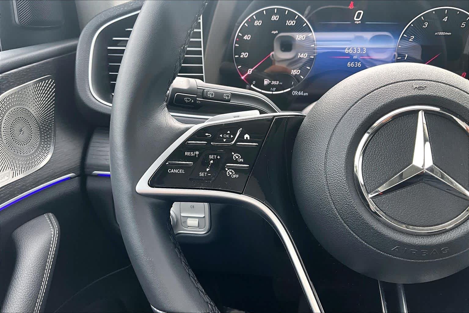 Used 2026 MANUFAKTUR Alpine Grey Mercedes-Benz GLE 450 image 24