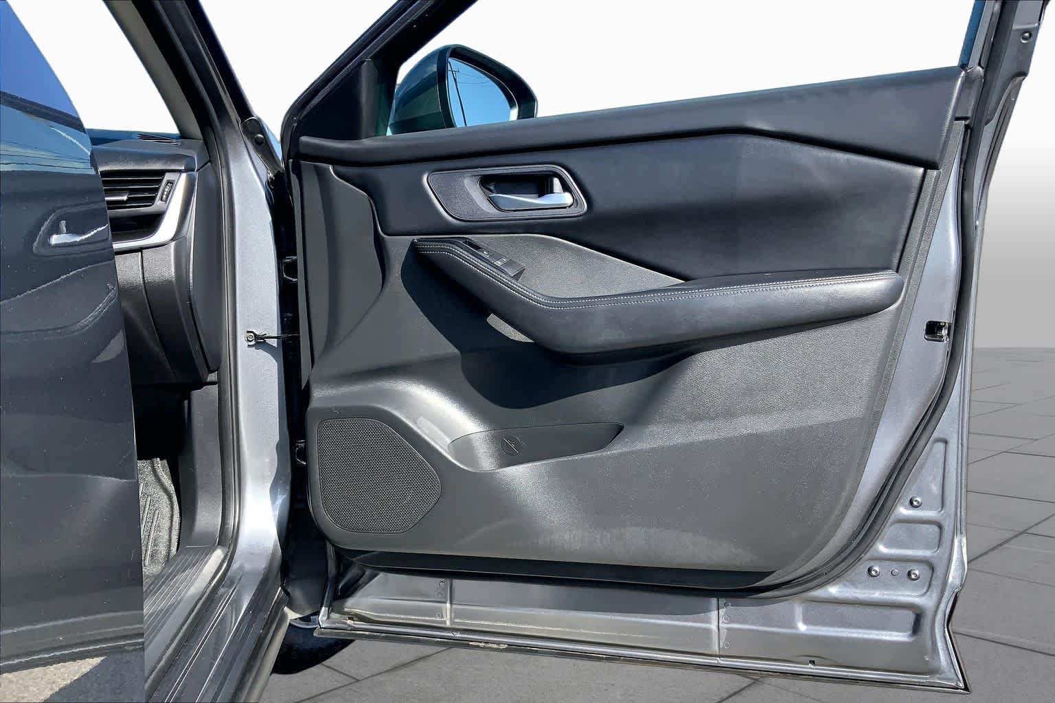 Used 2024 Gun Metallic Nissan SV image 23