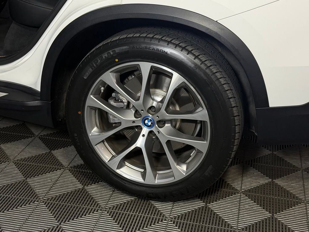 Certified Used 2025 White BMW xDrive50e image 12