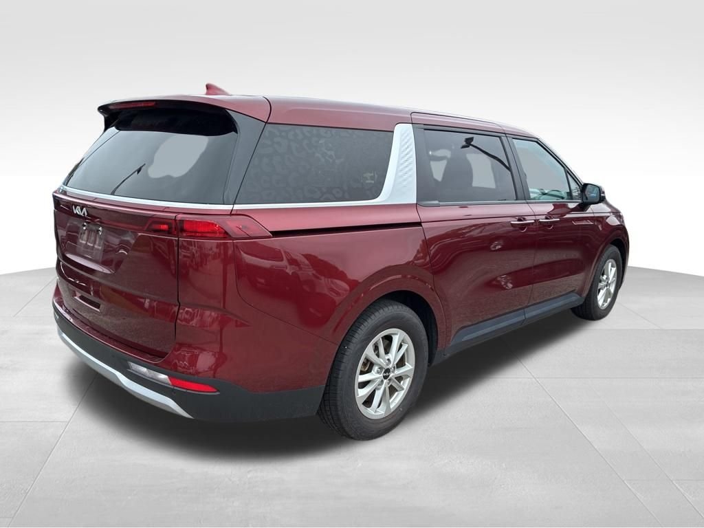Used 2024 Red Kia LX image 5