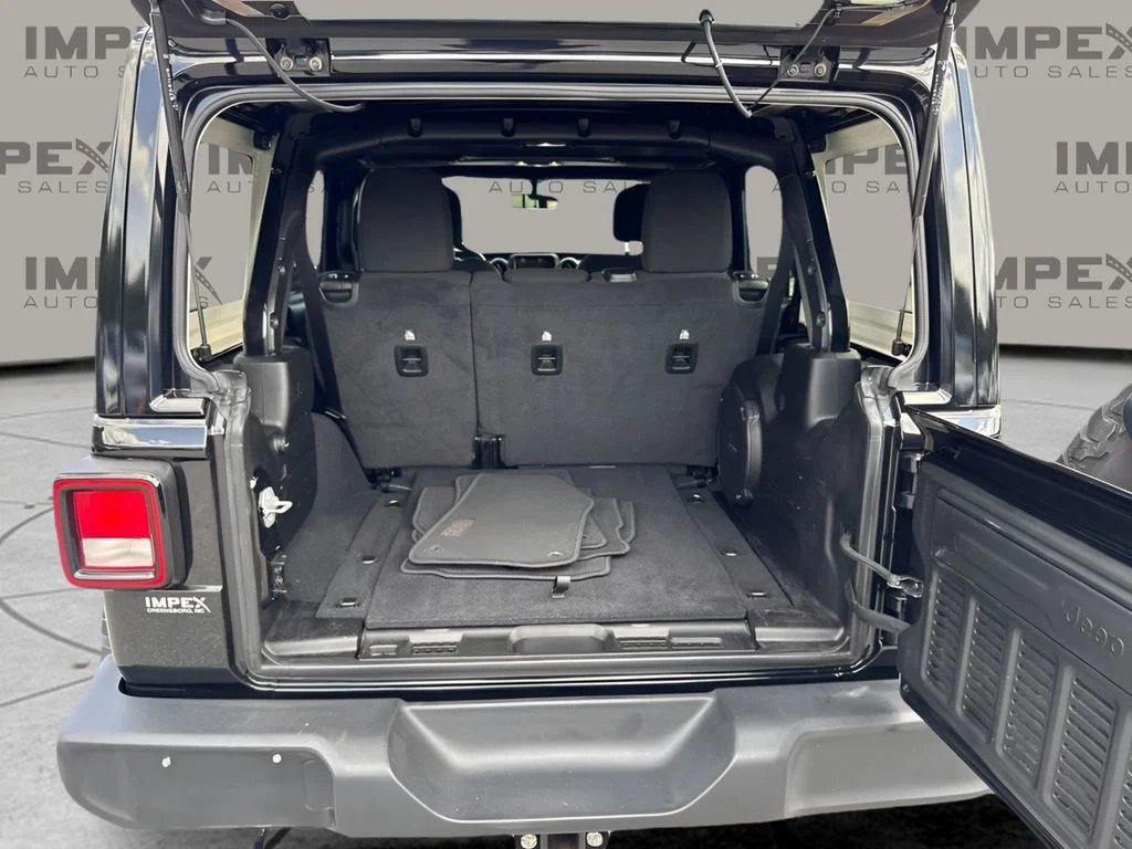 Used 2020 Black Jeep Unlimited Sport S image 23