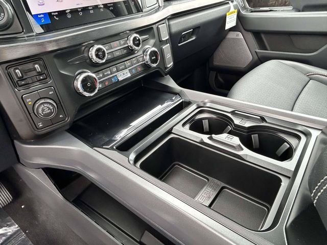 New 2026 Star White Metallic Tri-Coat Ford Lariat image 16