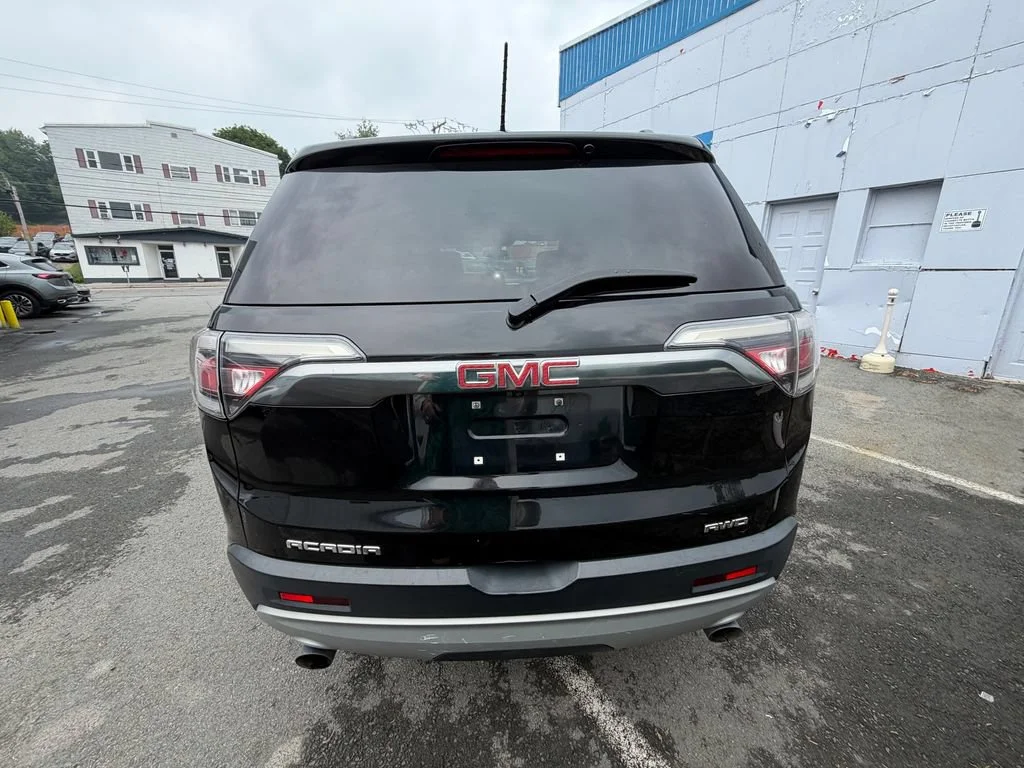Used 2019 EBONY TWILIGHT METALLIC GMC SLE image 4