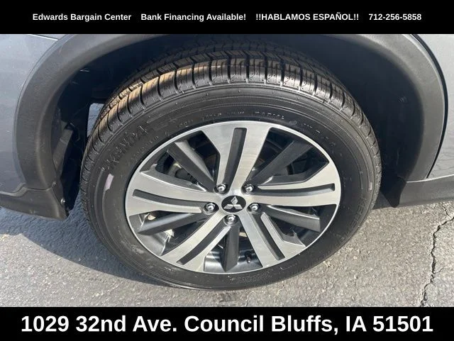 Used 2022 Gray Mitsubishi 2.0 SE image 10