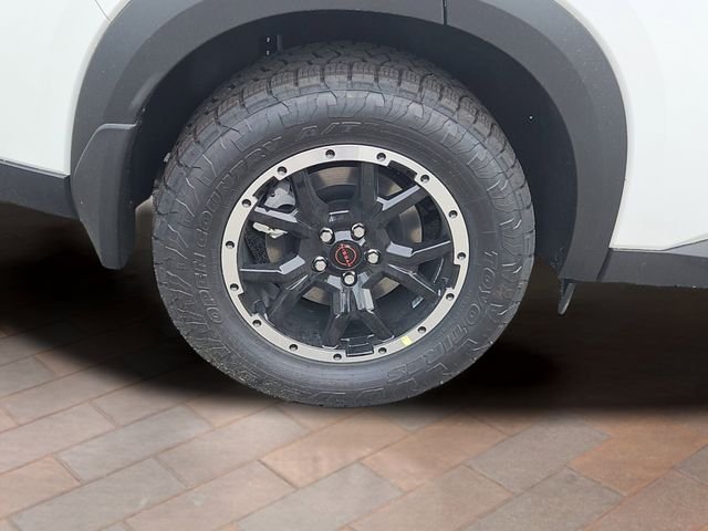 New 2026 Everest White Pearl TriCoat Nissan Rock Creek® image 2