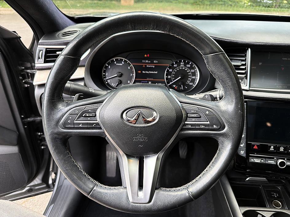 Used 2019 Graphite Shadow INFINITI ESSENTIAL image 14