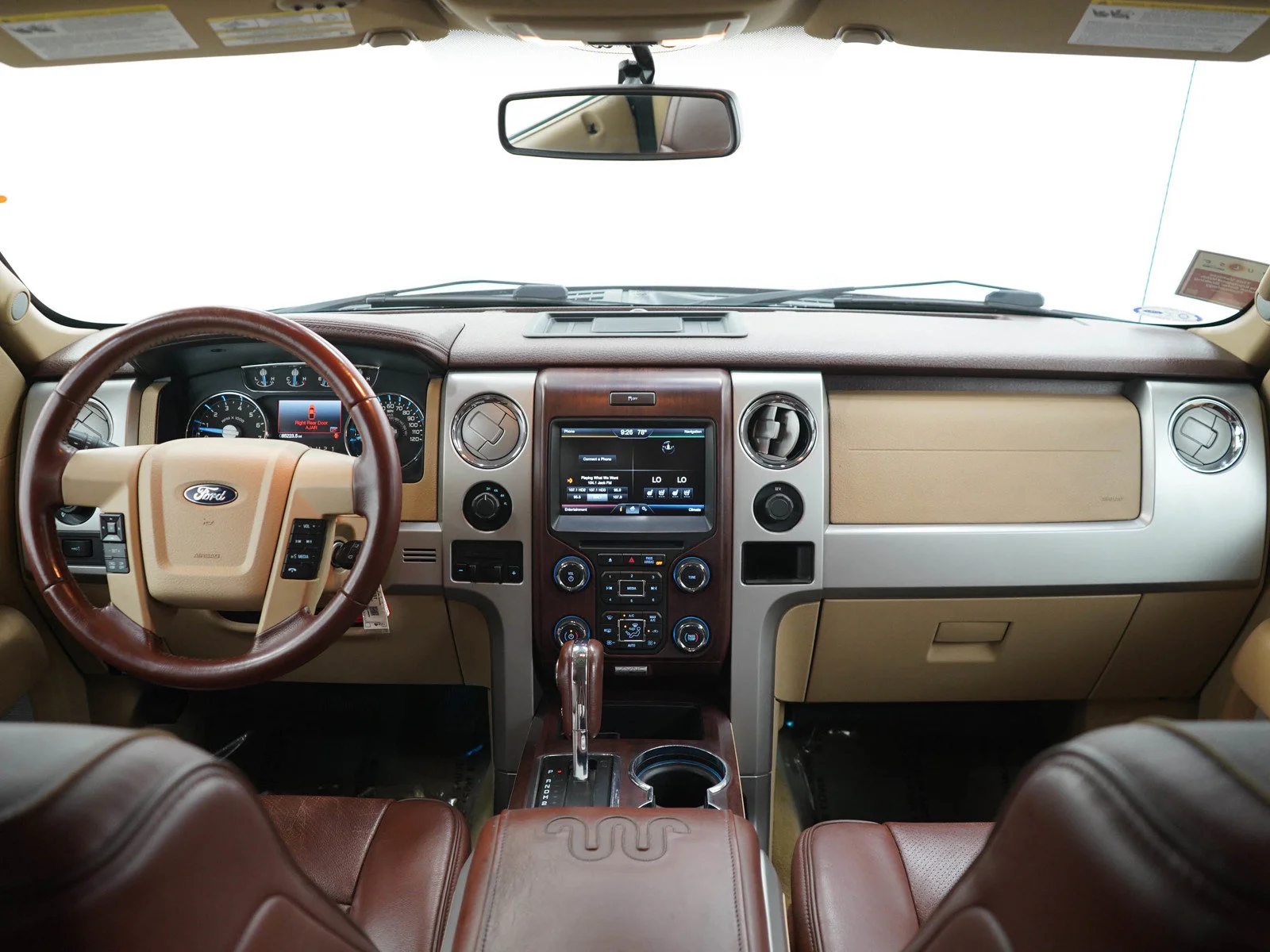 Used 2014  Ford XL image 13