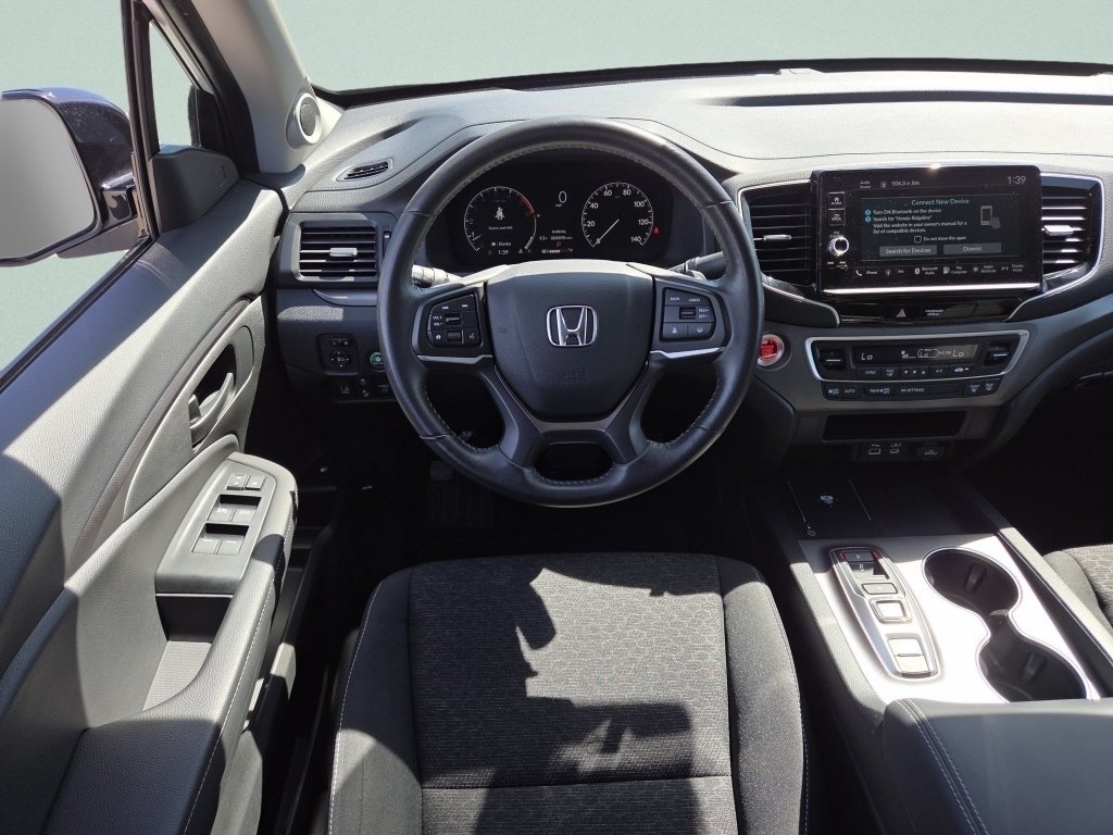 Certified Used 2025 Platinum White Pearl Honda AWD SPORT image 5