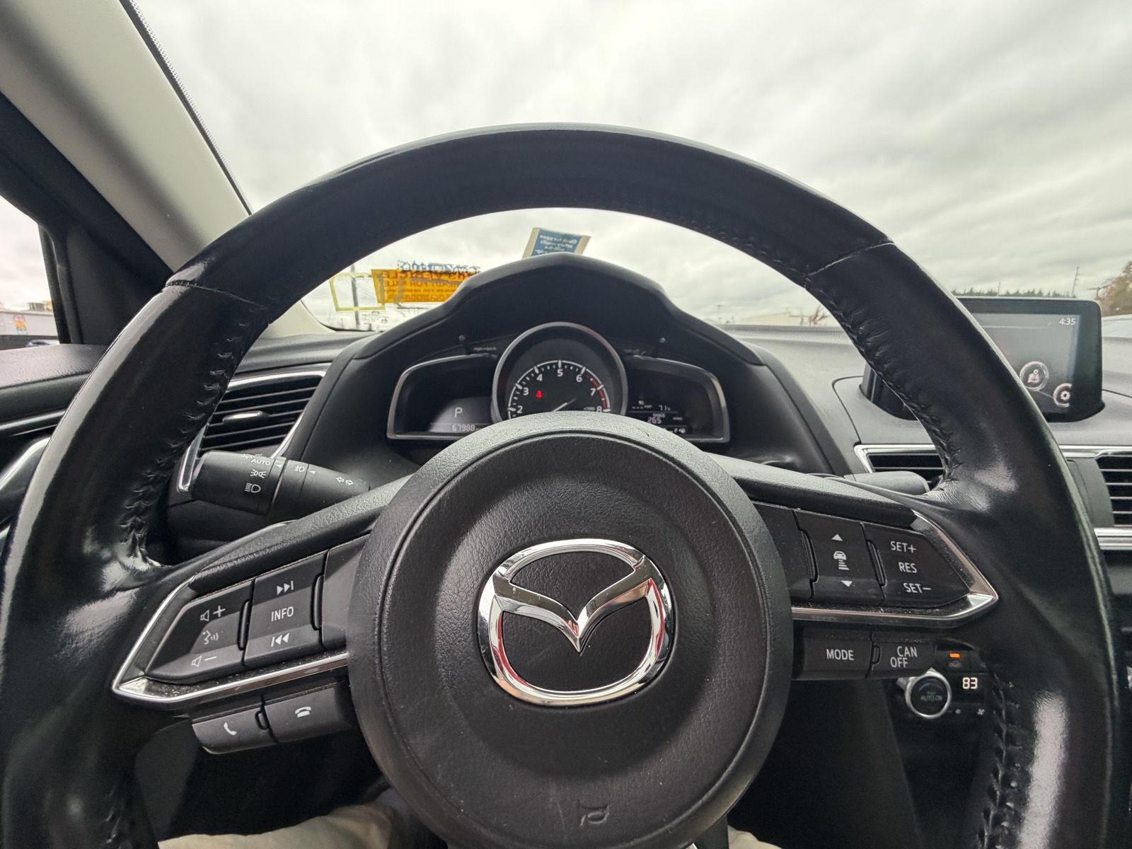 Used 2018 Machine Gray Metallic Mazda Grand Touring image 16