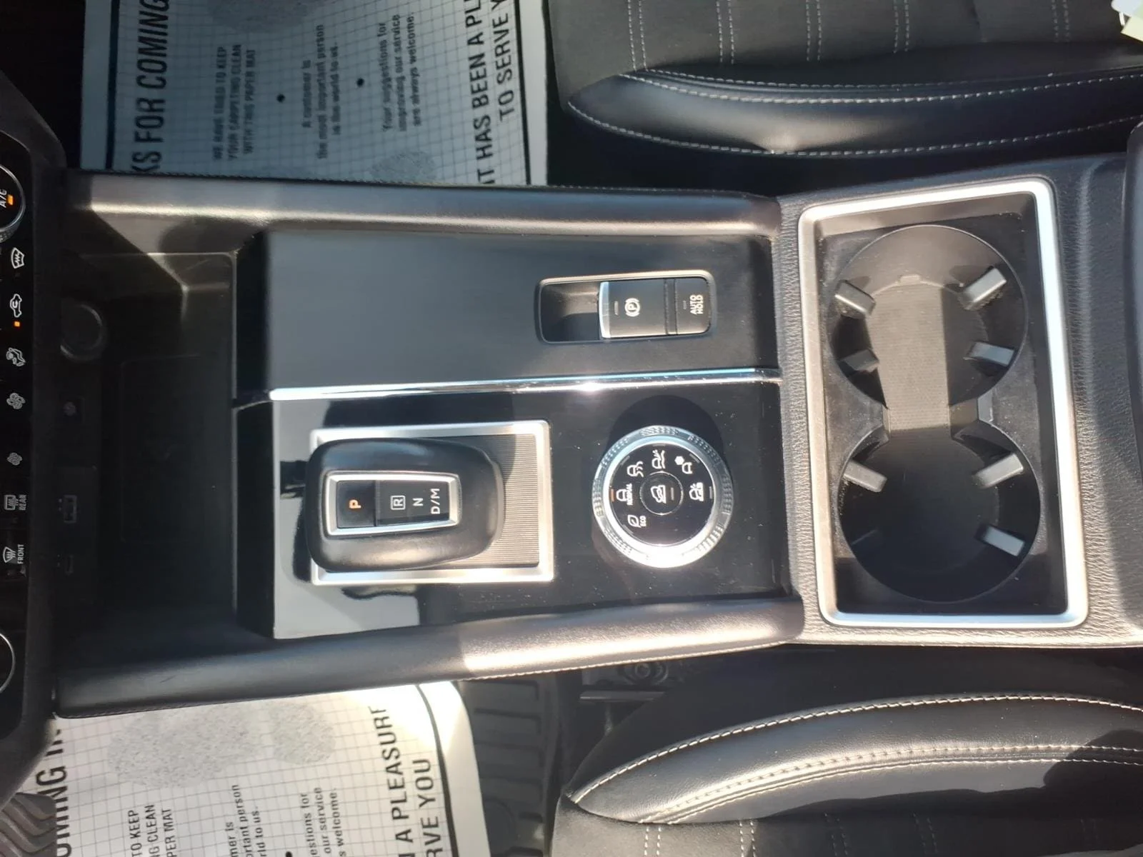 Used 2024 Graphite Gray Mitsubishi SE image 22