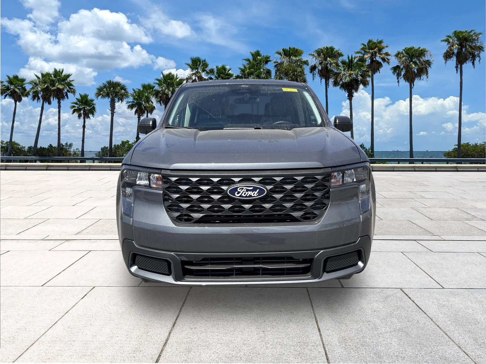 New 2026 Carbonized Gray Metallic Ford XLT image 2