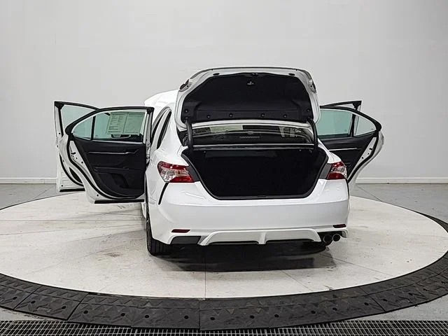 Used 2020 White Toyota SE Nightshade image 14
