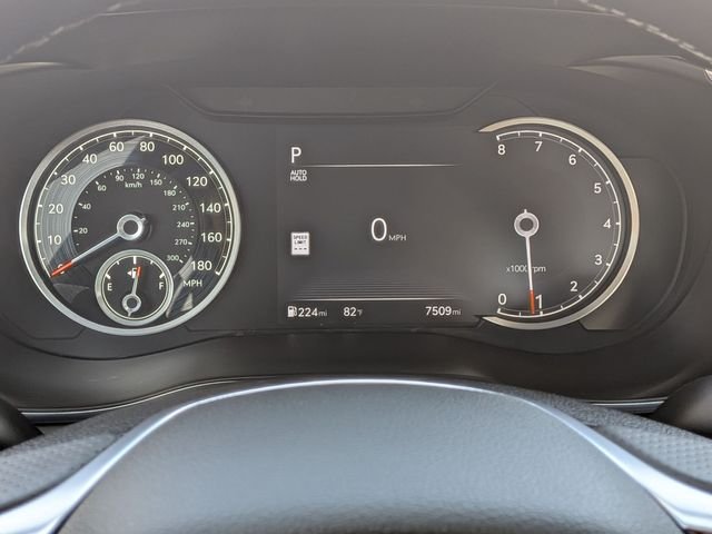 2026 GENESIS G70 Standard - Photo 13