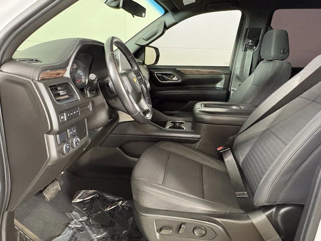 Used 2021 SUMMIT WHITE Chevrolet LS image 26