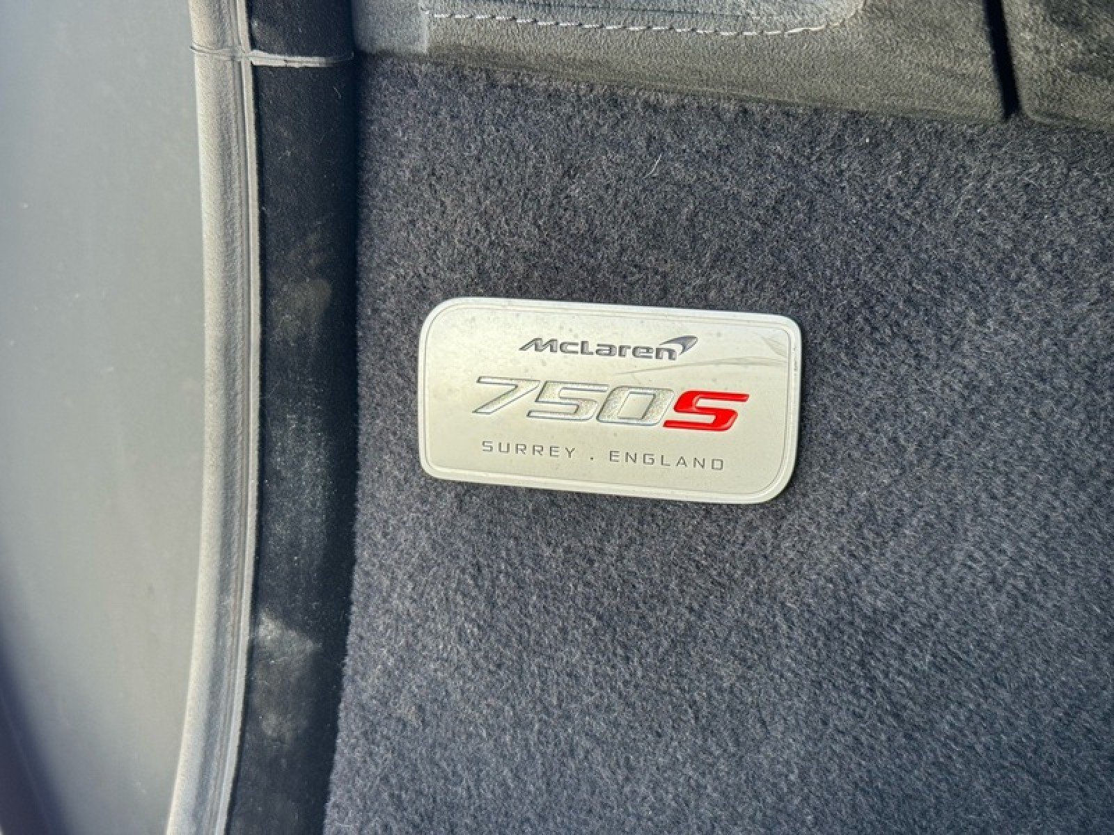 Used 2024 Belize Blue McLaren coupe image 30