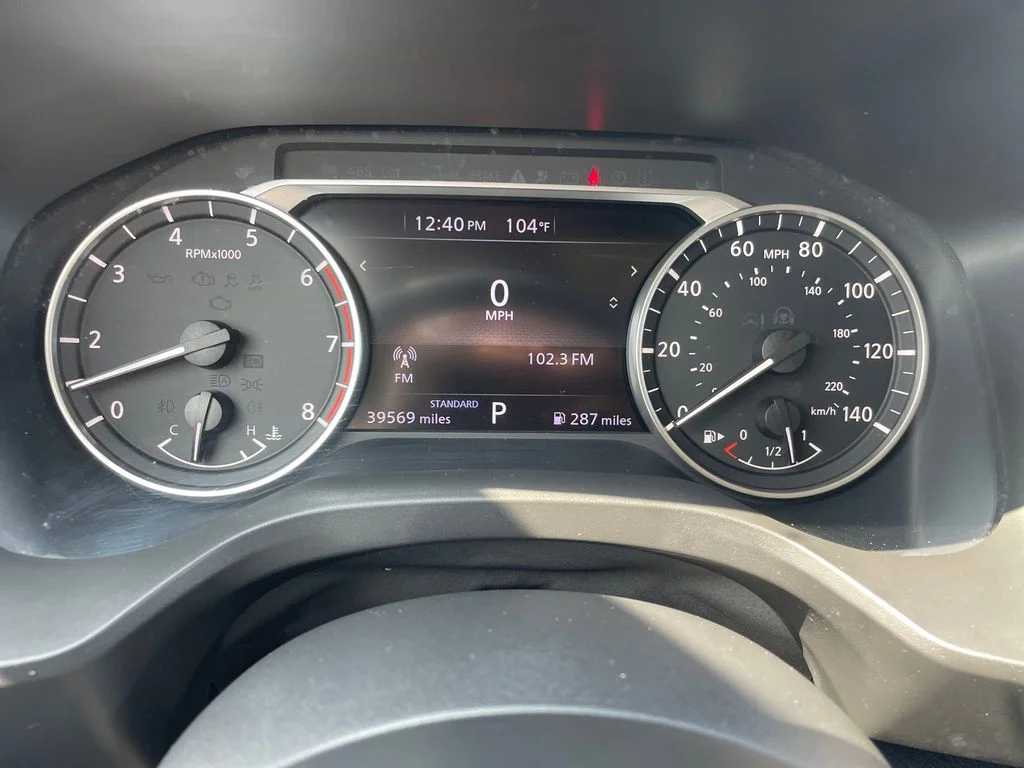 Used 2023 Gray Nissan SV image 12