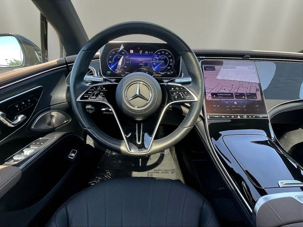 Used 2023  Mercedes-Benz 450 image 8