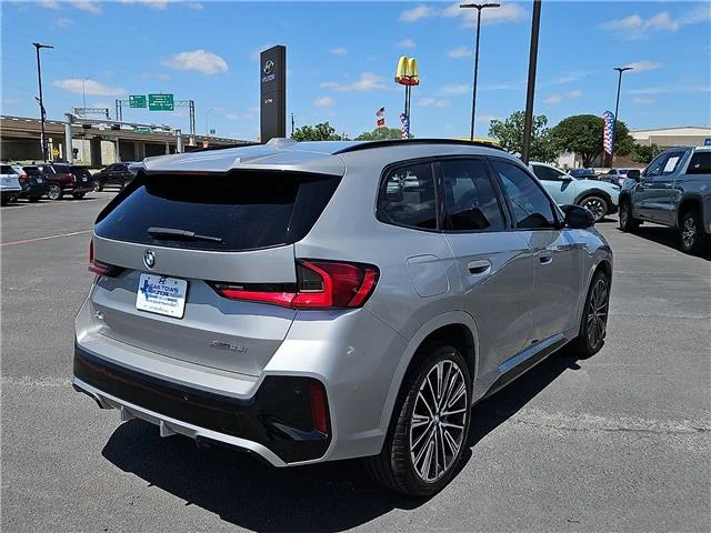 Used 2025 Space Silver Metallic BMW xDrive28i All-Wheel Drive Sports Activity Vehicle image 4