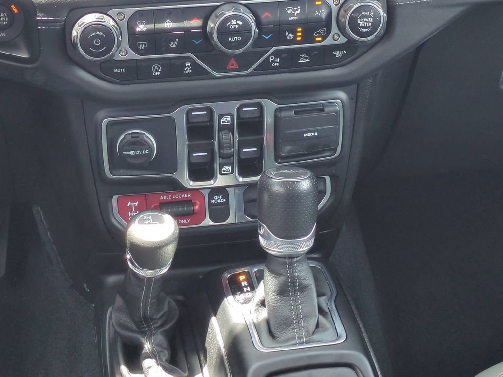 2024 Jeep Gladiator Mojave - Photo 21