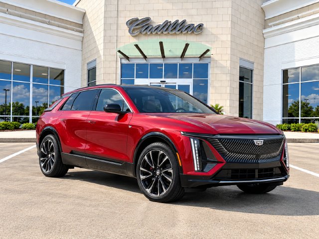 2024 Cadillac LYRIQ