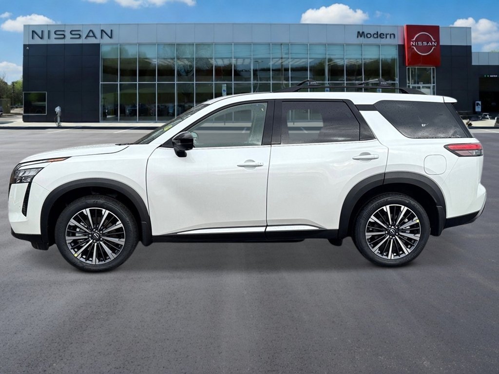 New 2026 Everest White Pearl Tricoat Nissan Platinum image 2