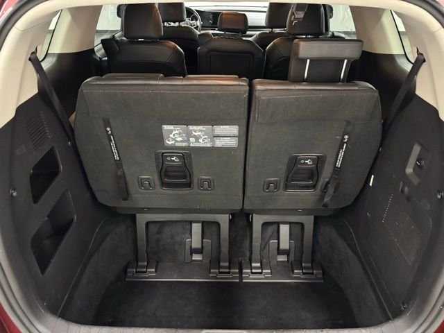2024 Kia Carnival LX Seat Pkg - Photo 8