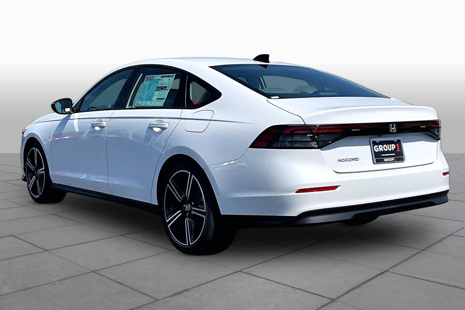 New 2026 Platinum White Pearl Honda SE image 12