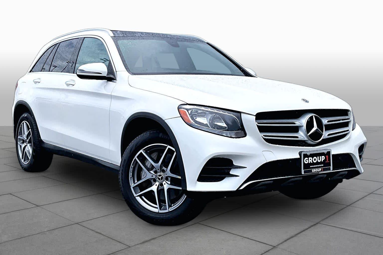 Used 2017 designo Diamond White Metallic Mercedes-Benz GLC 300 image 3