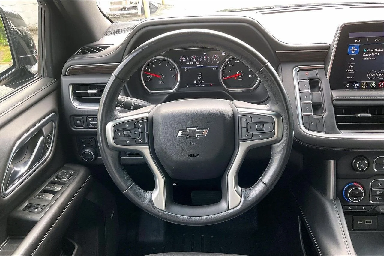 Used 2021 Black Chevrolet Z71 image 9