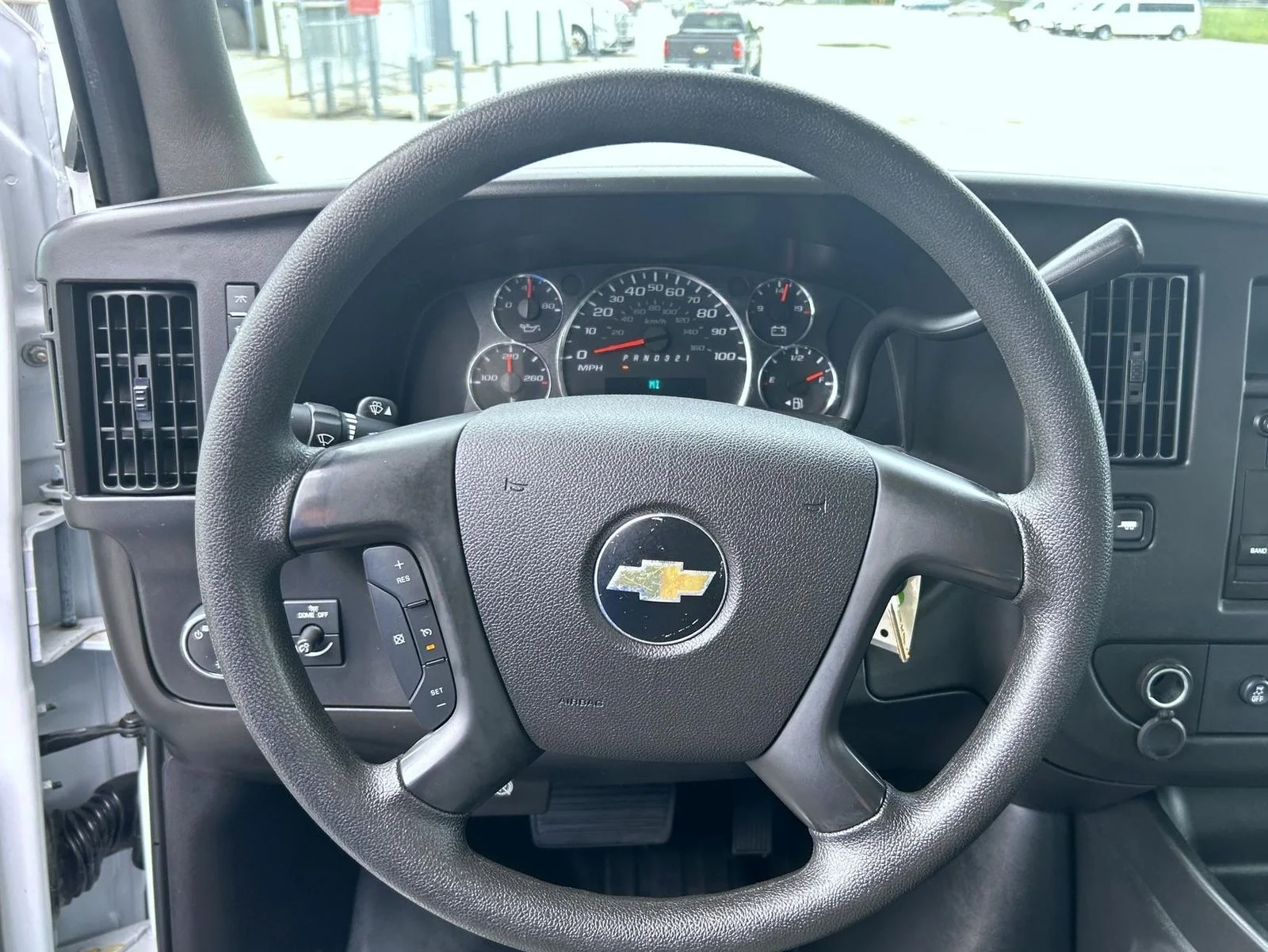 Used 2014 White Chevrolet Work Van image 11