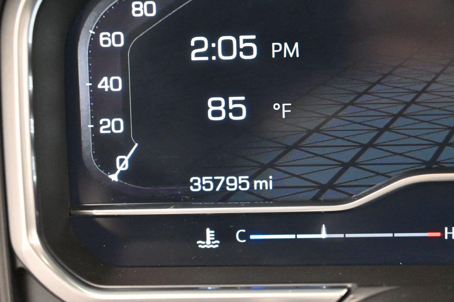 Used 2023 SUMMIT WHITE GMC AT4 image 20