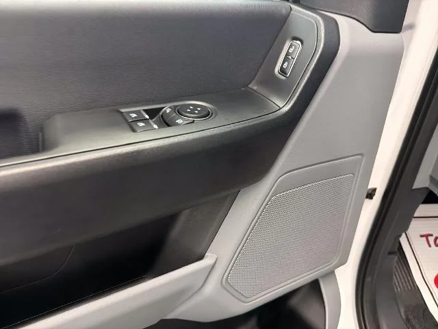 New 2026 Oxford White Ford F-250® XL image 33