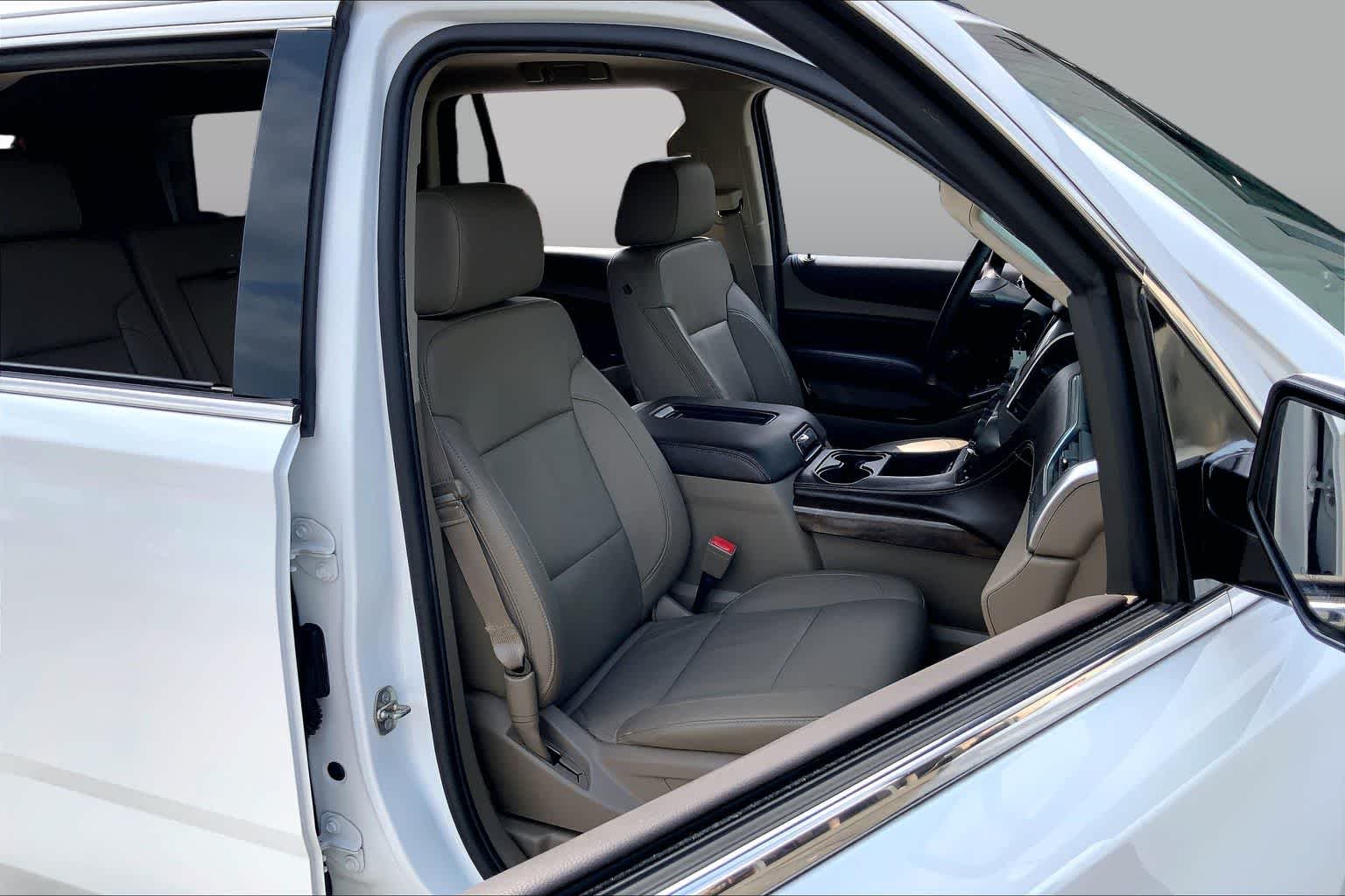 Used 2015 Summit White Chevrolet LT image 9