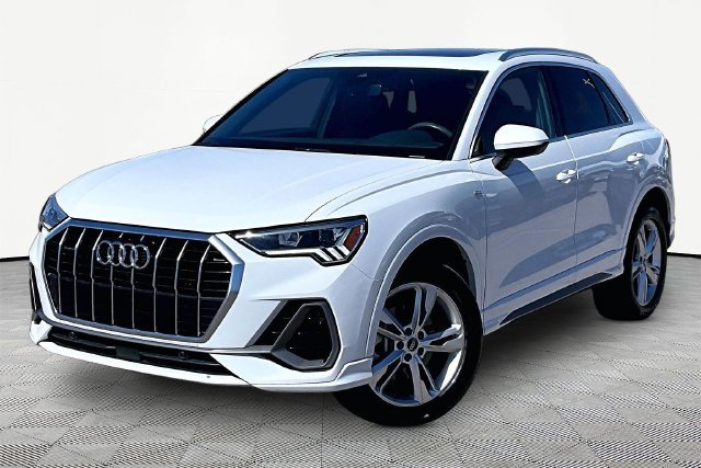 2024 Audi Q3 Premium