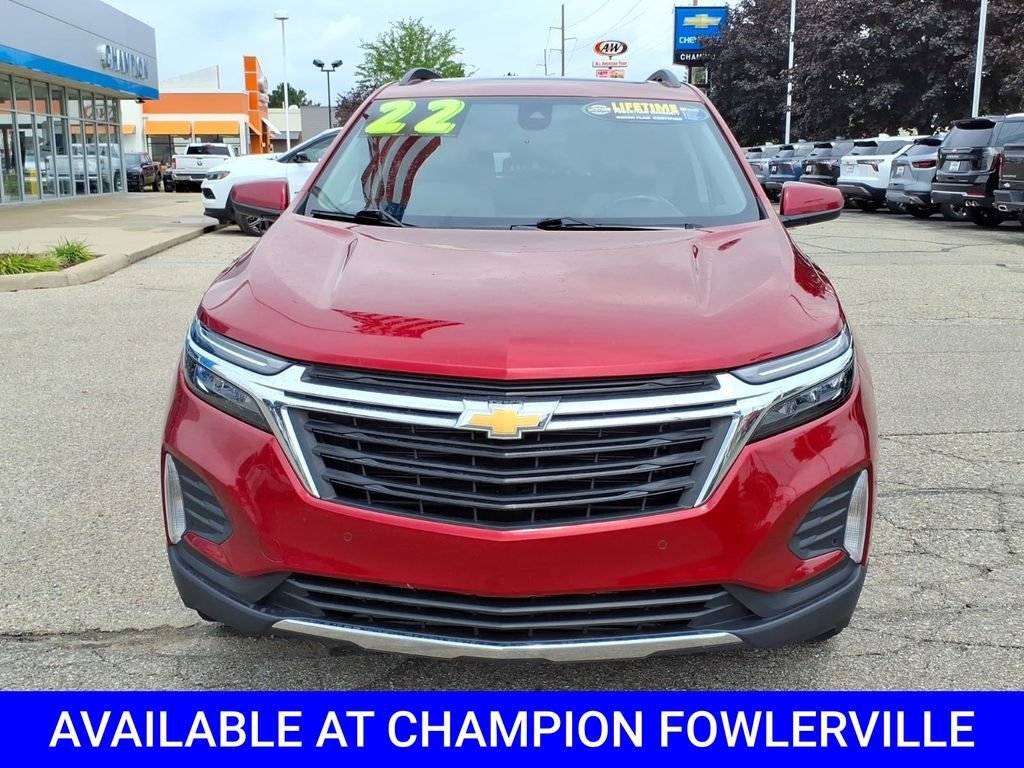 Used 2022 Chevrolet Equinox LT with VIN 2GNAXUEV8N6108139 for sale in Fowlerville, MI