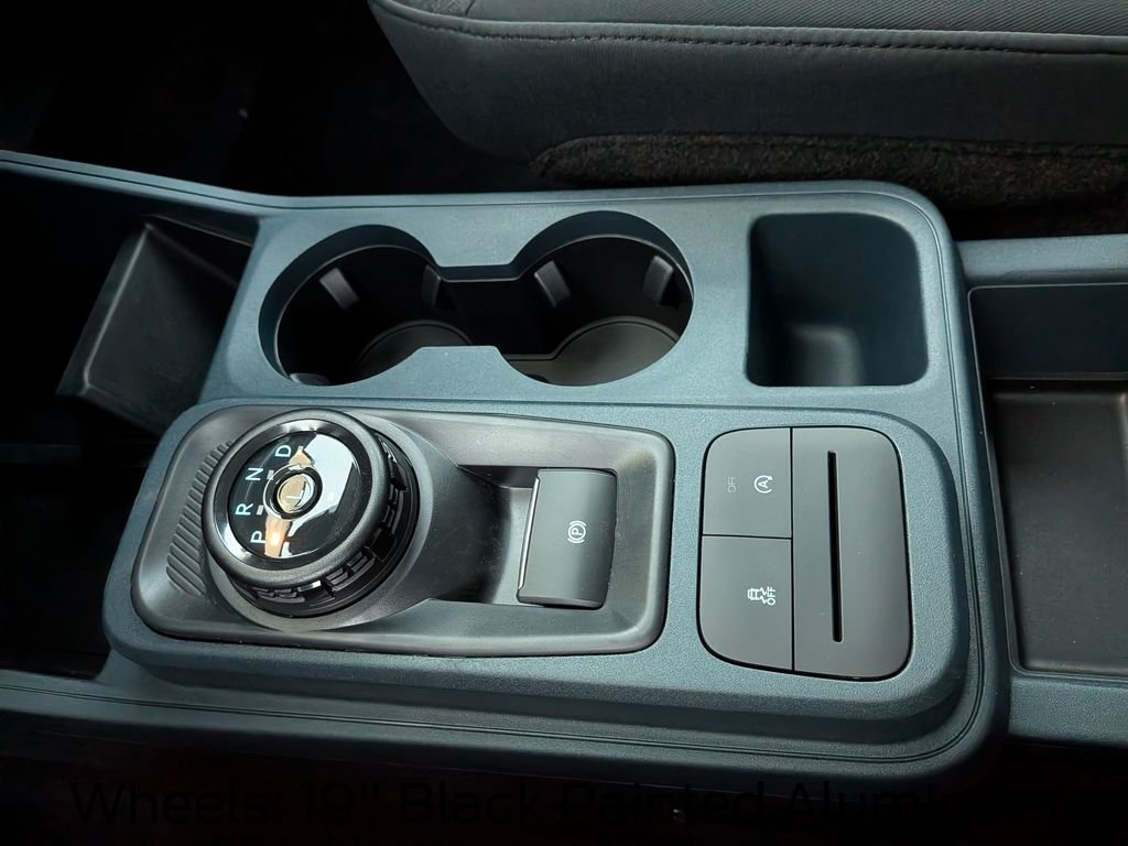 New 2026 Oxford White Ford XLT image 23