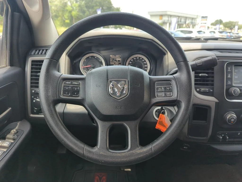 Used 2016 Gray Ram Tradesman image 17