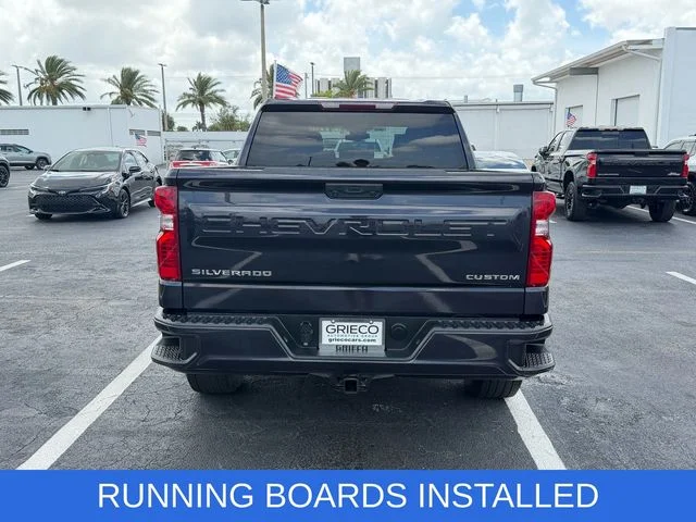 Used 2023 Gray Chevrolet Custom image 6