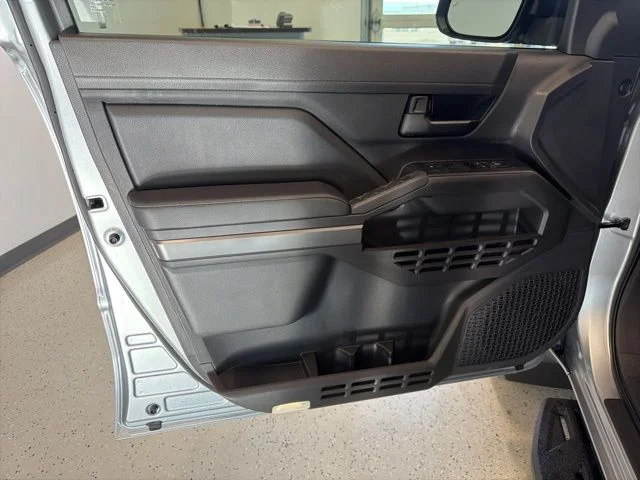 2026 Toyota Tacoma SR5 - Photo 41