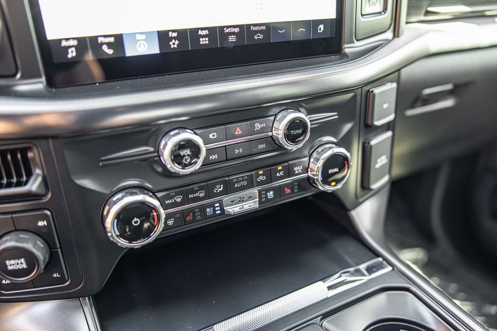 Used 2026 Black Ford Lariat image 28